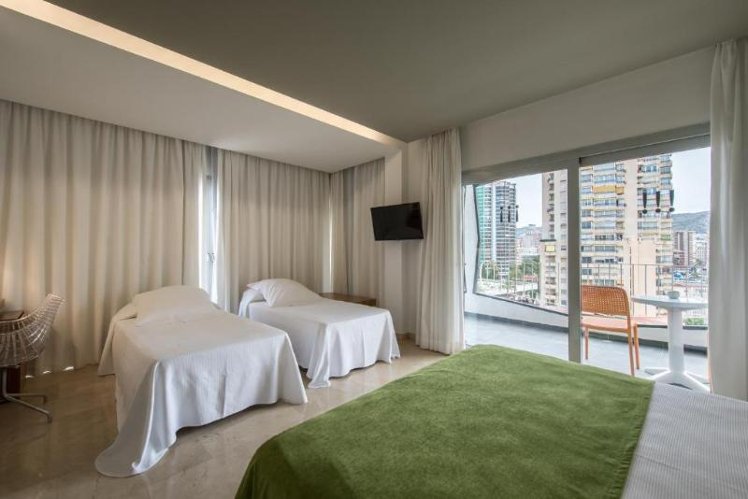 DOUBLE SUPERIOR Room