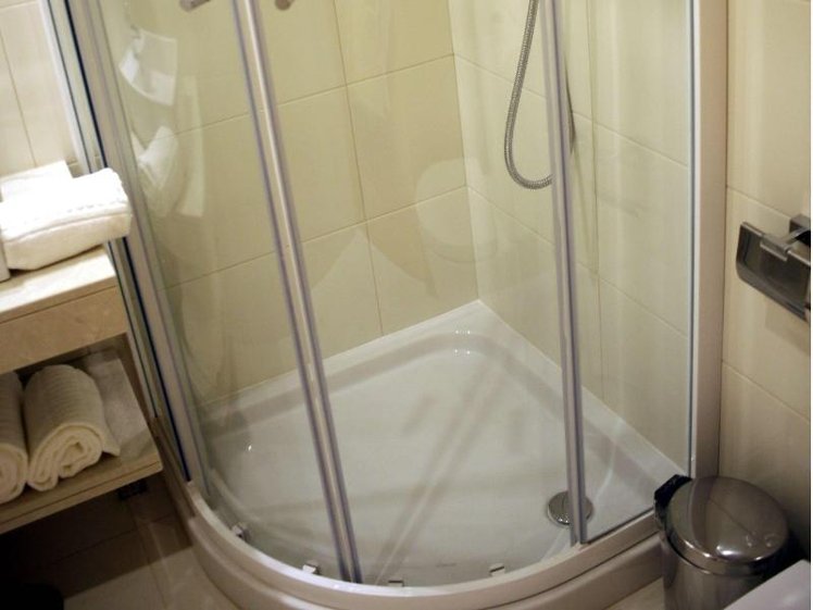 DOUBLE ECONOMY Room