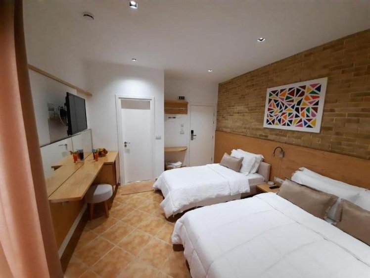 DOUBLE STANDARD Room