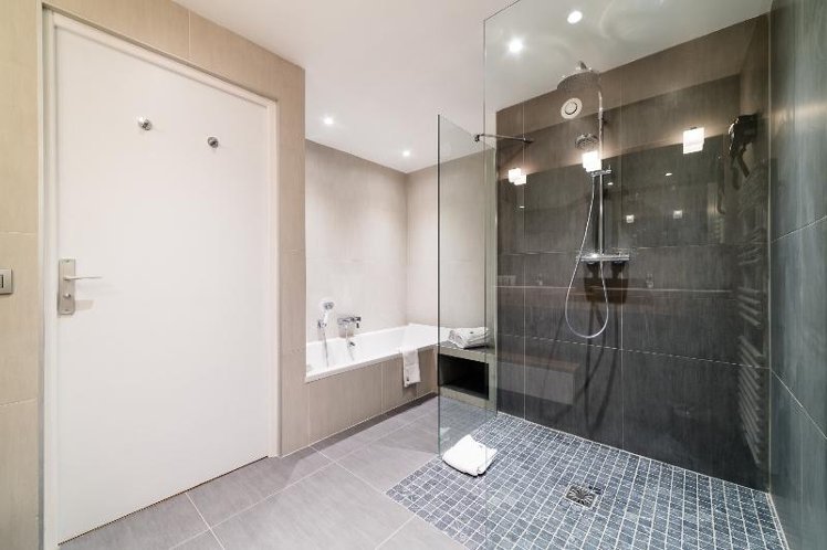 DOUBLE DELUXE Room