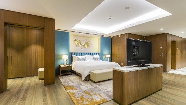 SUITE KING BED ONE BEDROOM  Room