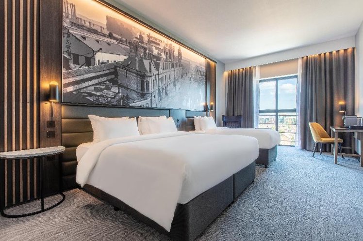 TRIPLE PREMIUM Room