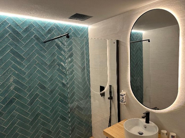 TRIPLE STANDARD Room