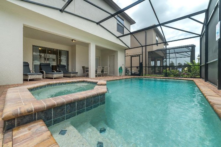 HOME SIX BEDROOMS WITH PRIVATE POOL Room