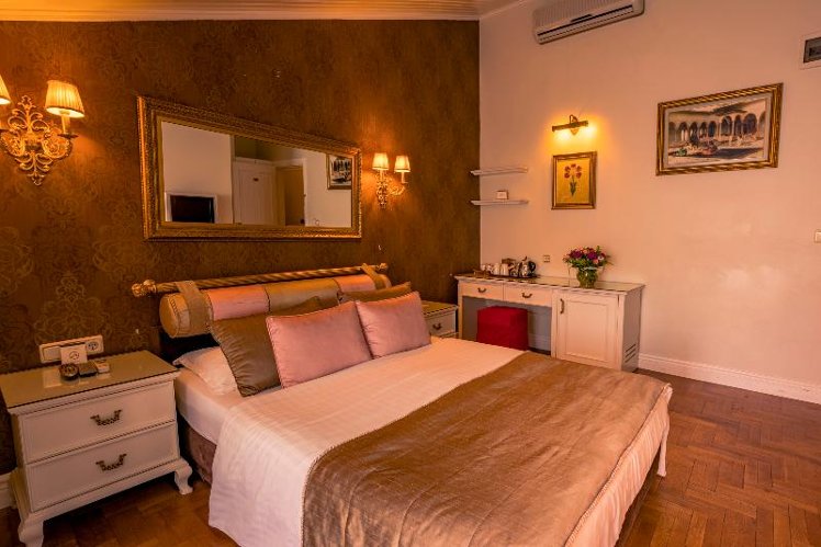 SINGLE STANDARD Room