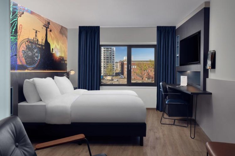 TWIN CITY VIEW Room