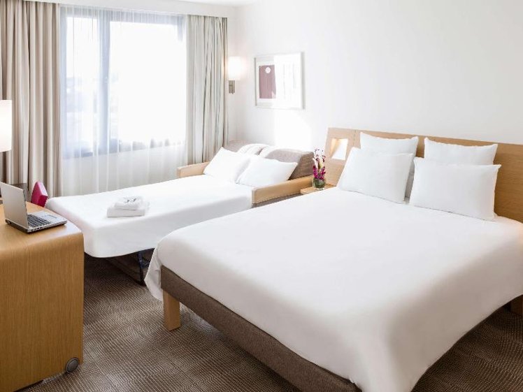 DOUBLE CLASSIC DOUBLE BED Room