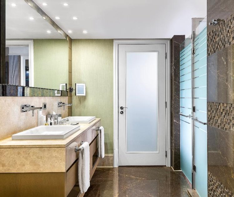 SUITE CITY VIEW Room