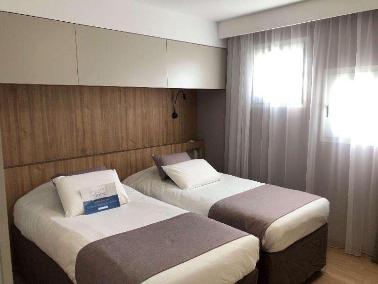 TWIN STANDARD Room