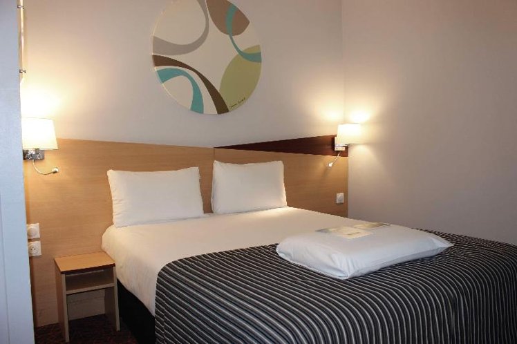 DOUBLE STANDARD Room