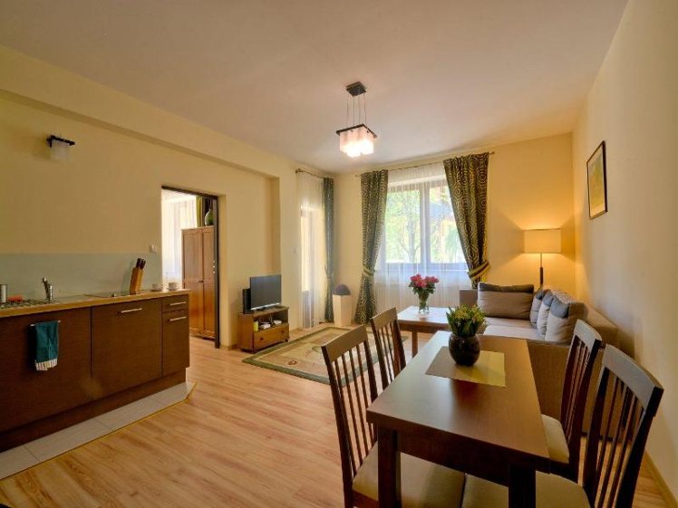 DOUBLE STANDARD Room