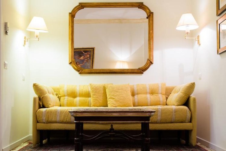 DOUBLE STANDARD Room