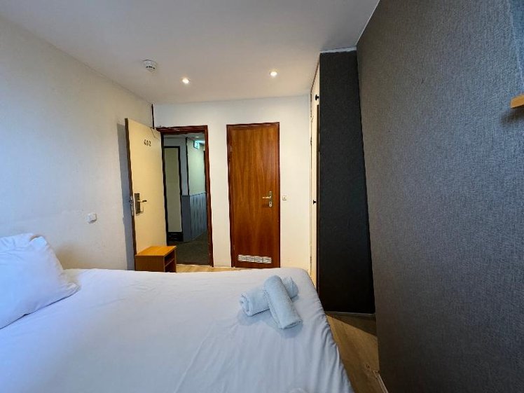 DOUBLE STANDARD Room