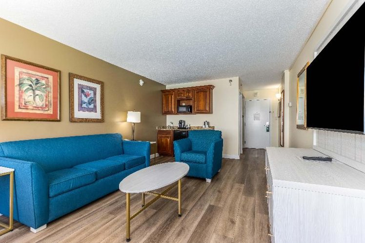 SUITE CITY VIEW KING BED Room