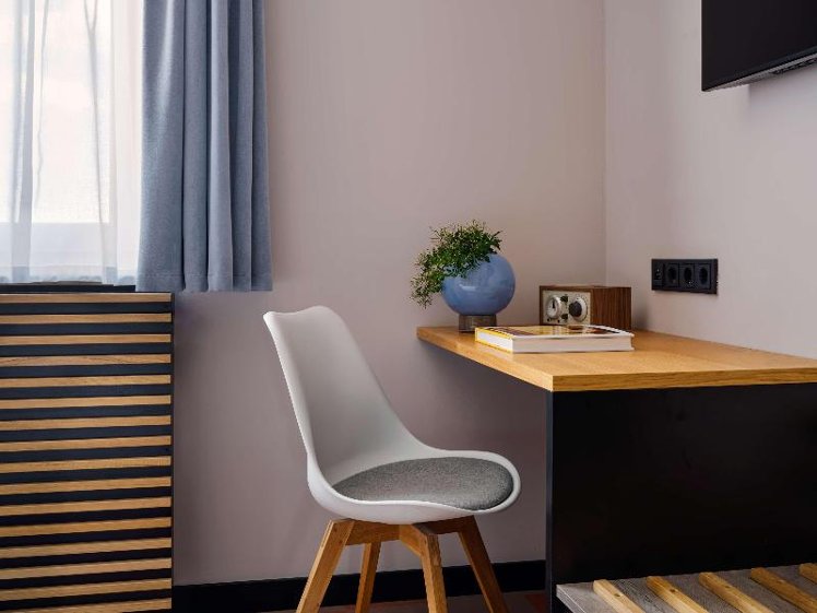 SINGLE SUPERIOR Room