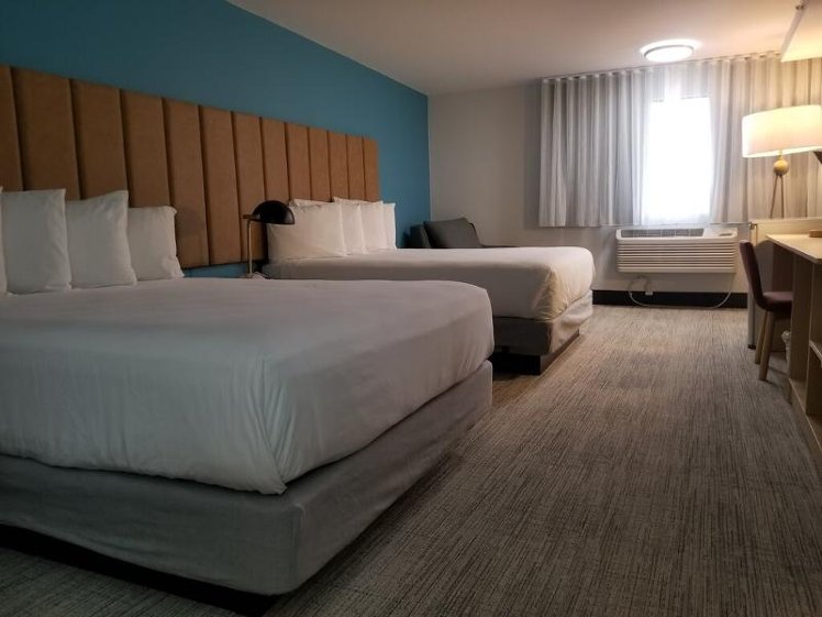 Room TWO QUEEN BEDS Room