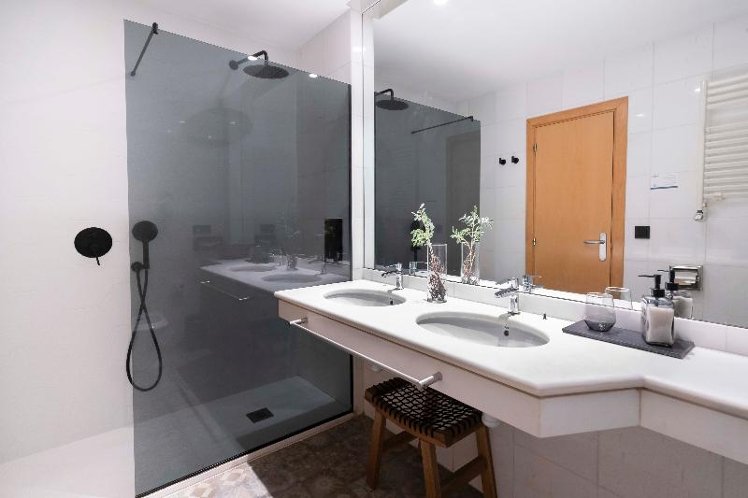 TRIPLE STANDARD Room