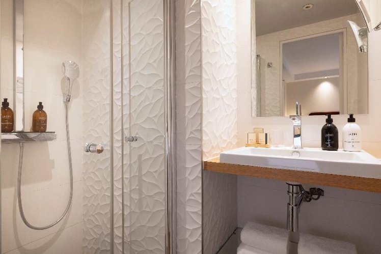 DOUBLE CLASSIC Room