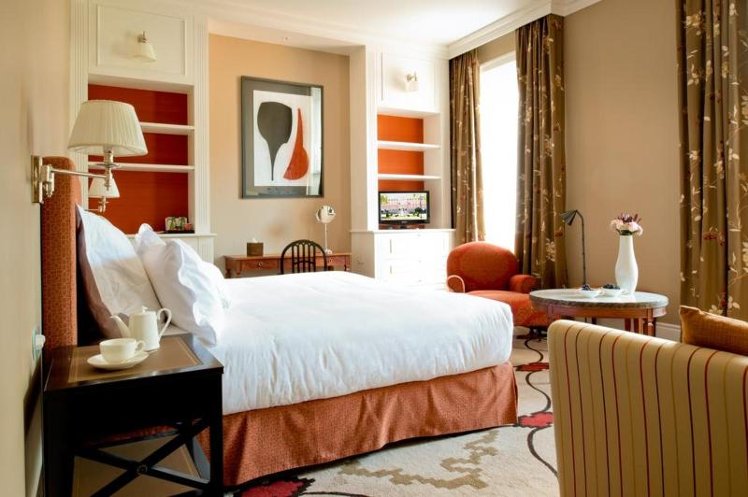 SINGLE SUPERIOR Room