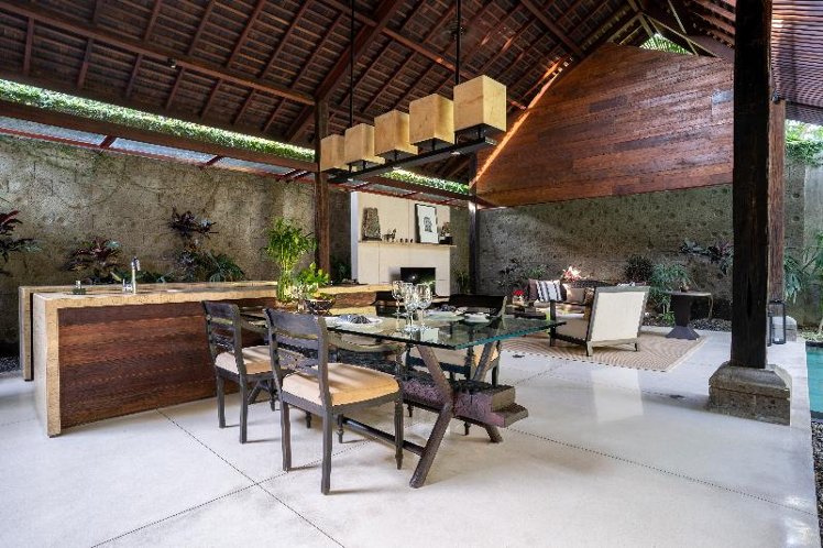 VILLA PREMIER Room