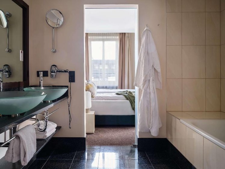 SUITE DELUXE Room