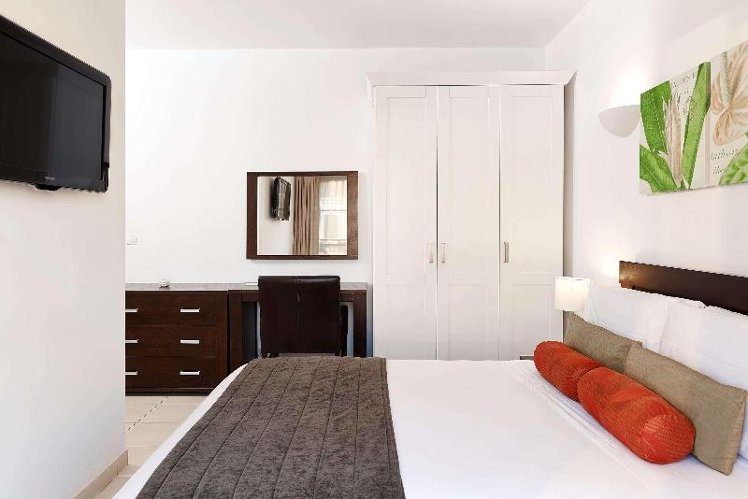 Melia Tortuga Beach Resort and Spa
