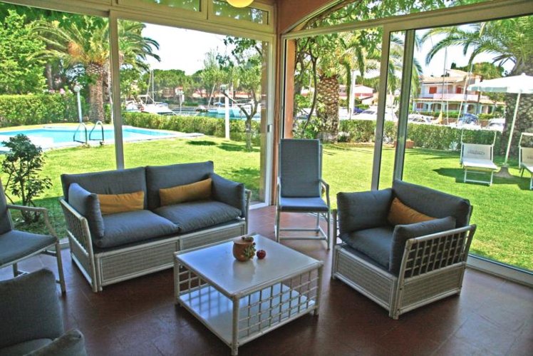 VILLA WITH PRIVATE POOL Room