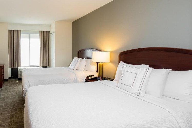 SUITE TWO DOUBLE BEDS Room
