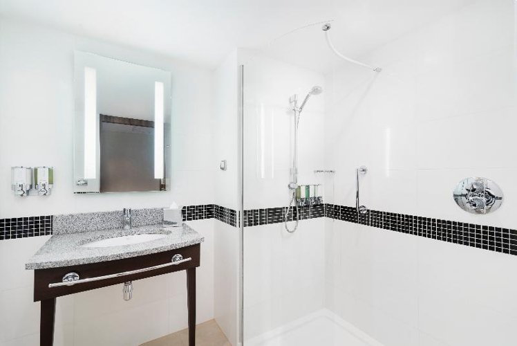 TWIN STANDARD Room