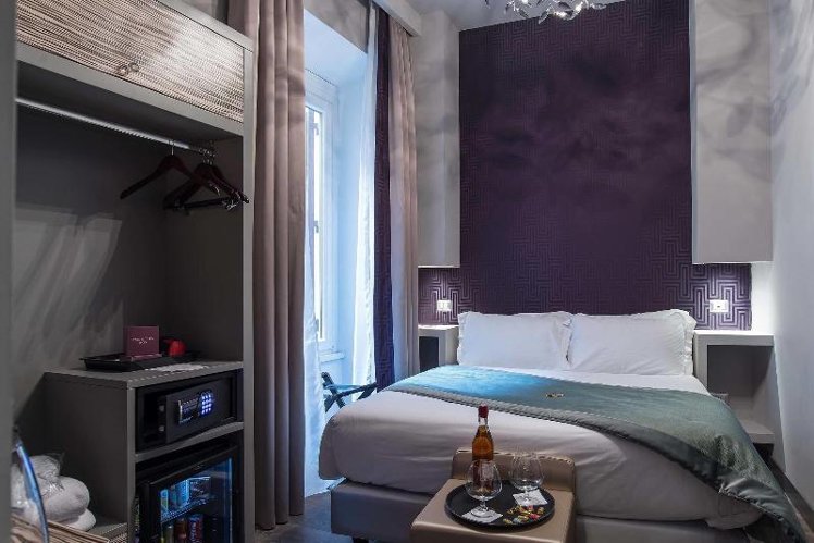 DOUBLE BASIC Room
