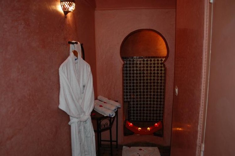 TRIPLE STANDARD Room