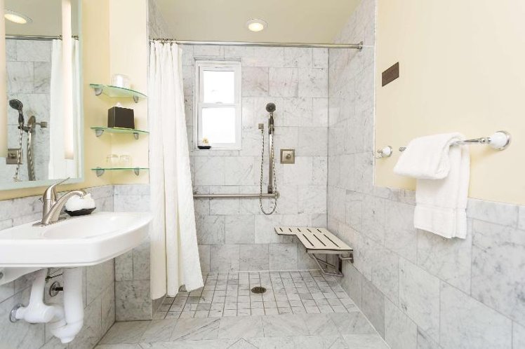 SINGLE STANDARD Room
