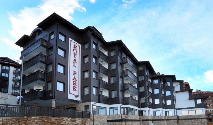 Royal Park Apartments