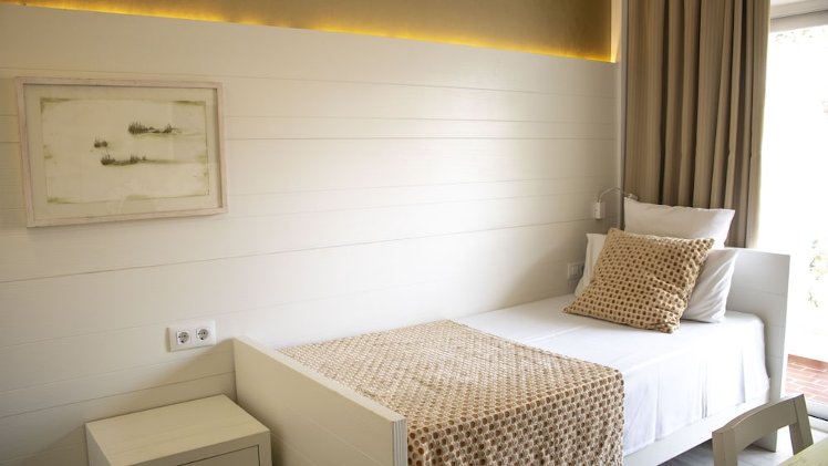 Hotel Illa d Or and Illa d Or Club Apartments