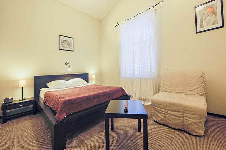 DOUBLE STANDARD Room