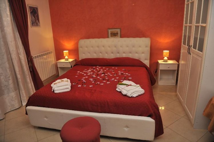 SUITE WITH JACUZZI Room