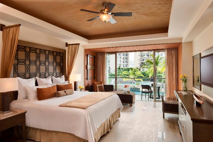 JUNIOR SUITE GARDEN VIEW Room