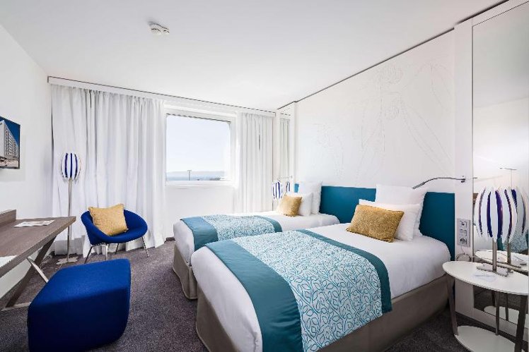TWIN SUPERIOR Room