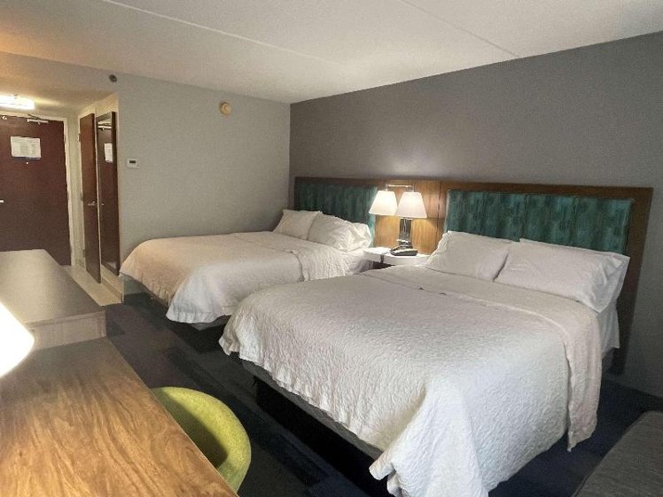 DOUBLE TWO QUEEN BEDS Room