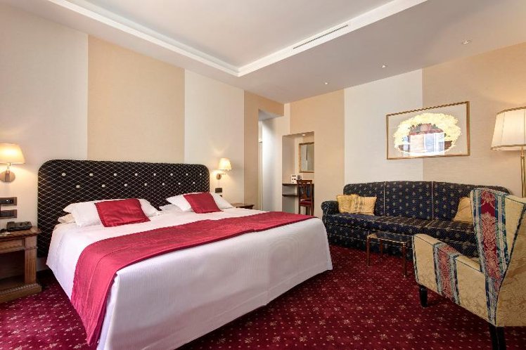 Double or Twin SUPERIOR Room