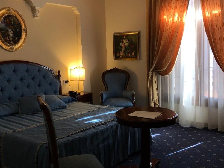 Double or Twin COMFORT Room