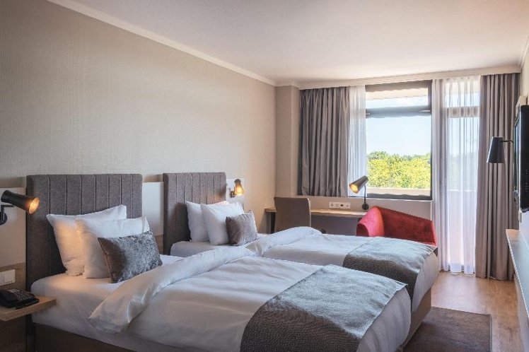 TWIN WITH BALCONY Room