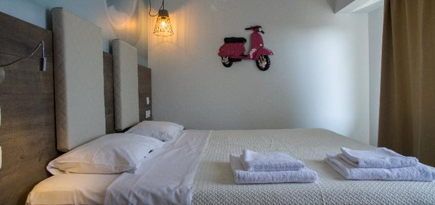 JUNIOR SUITE STANDARD Room