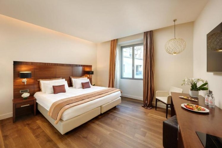 TWIN TWO BEDS Room