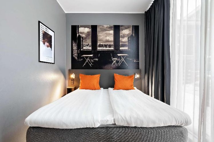 DOUBLE ECONOMY Room