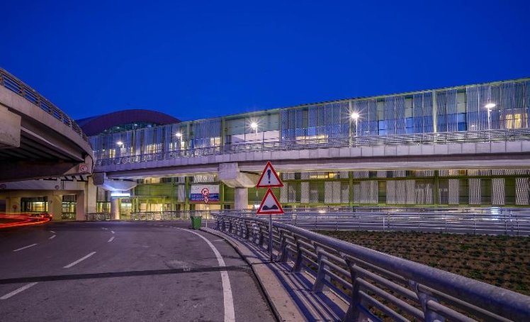 Tav Airport Hotels Izmir