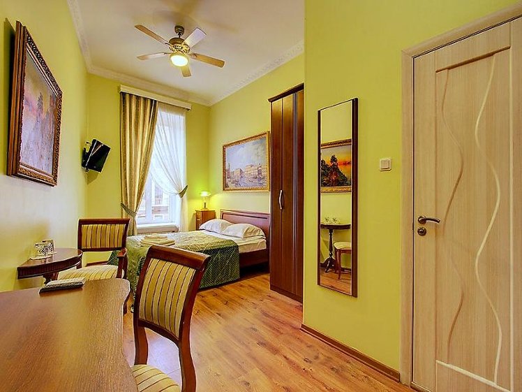 Double or Twin COMFORT Room
