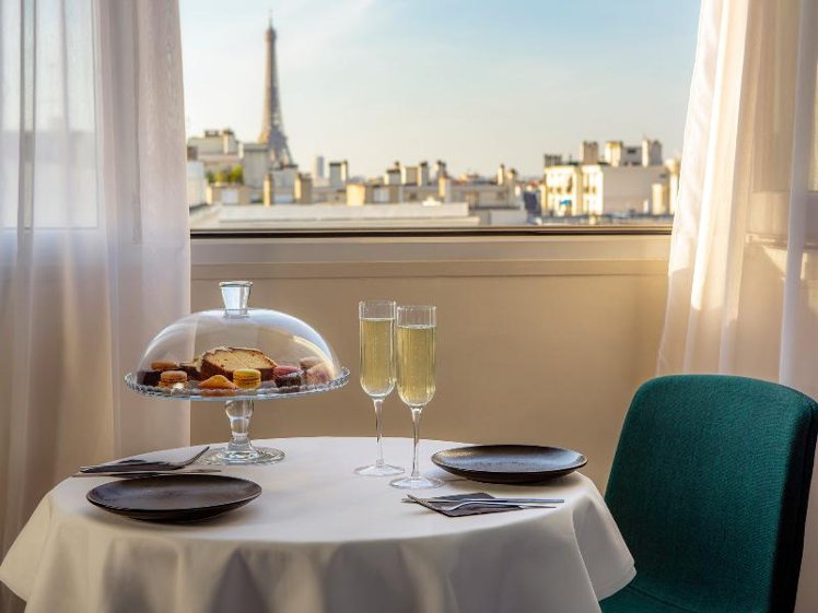 JUNIOR SUITE WITH VIEWS Room