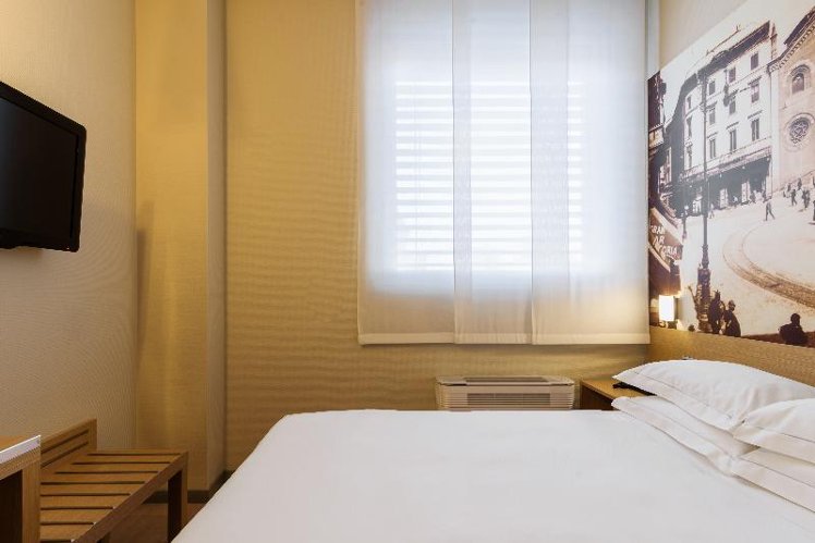 Double or Twin STANDARD Room