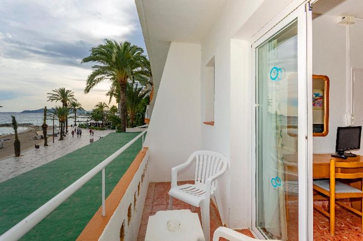 Double or Twin SEA VIEW Room